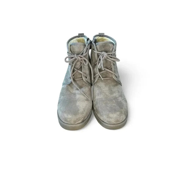 Dunes Karma Gray Faux Suede Faux Fur Booties Hidden Wedge Women's 11 - Picture 2 of 9